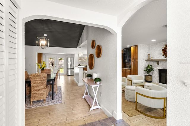 11079 BELLA LOMA DRIVE, Largo, FL 33774