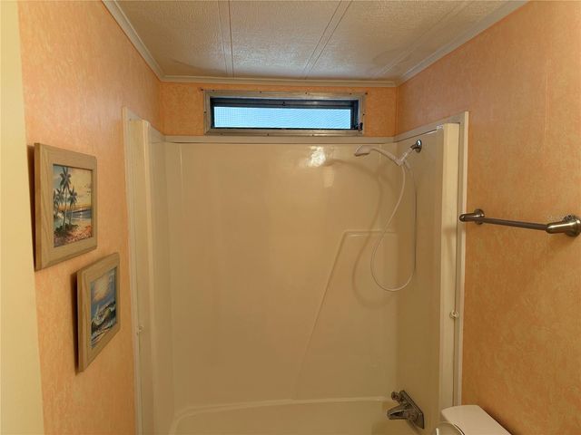 109 LAKEVIEW DRIVE, North Port, FL 34287