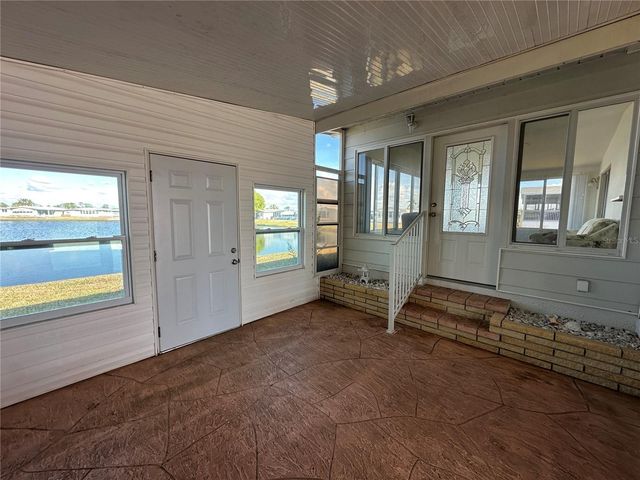 109 LAKEVIEW DRIVE, North Port, FL 34287