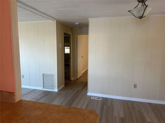 109 LAKEVIEW DRIVE, North Port, FL 34287