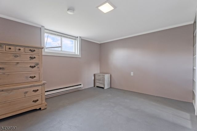 37 North St, Dover Town, NJ 07801