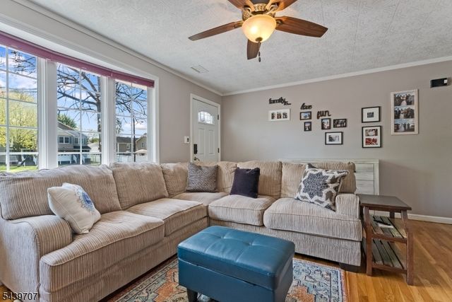 37 North St, Dover Town, NJ 07801