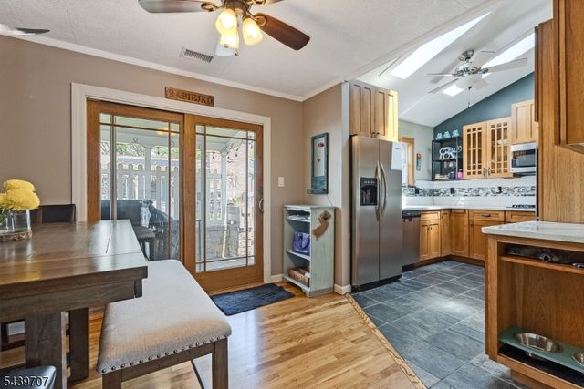 37 North St, Dover Town, NJ 07801