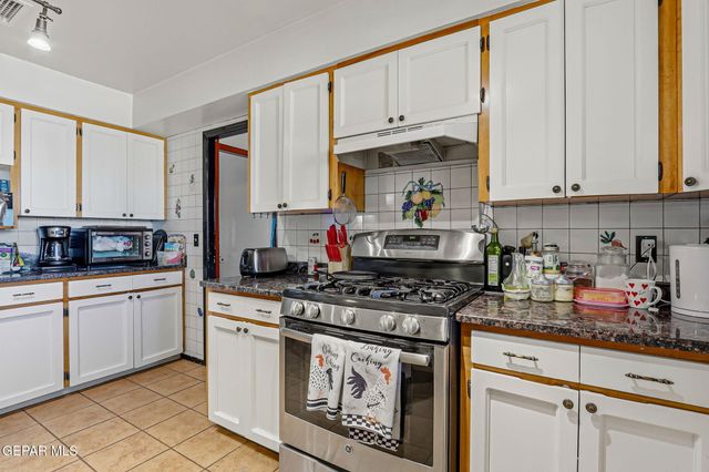 1602 Waterfront Street, Anthony, NM 88021