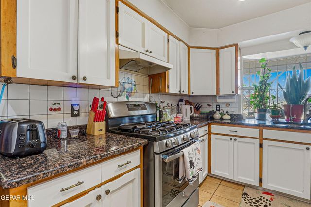 1602 Waterfront Street, Anthony, NM 88021