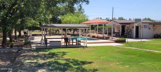 1602 Waterfront Street, Anthony, NM 88021