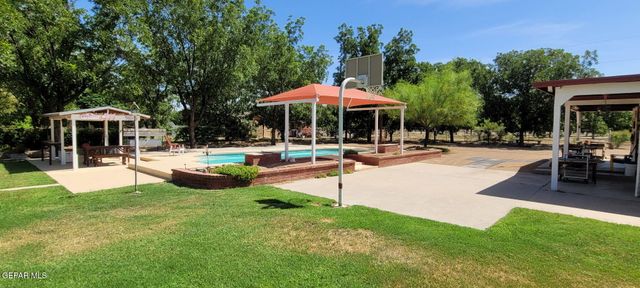 1602 Waterfront Street, Anthony, NM 88021