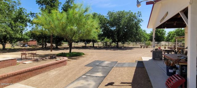 1602 Waterfront Street, Anthony, NM 88021