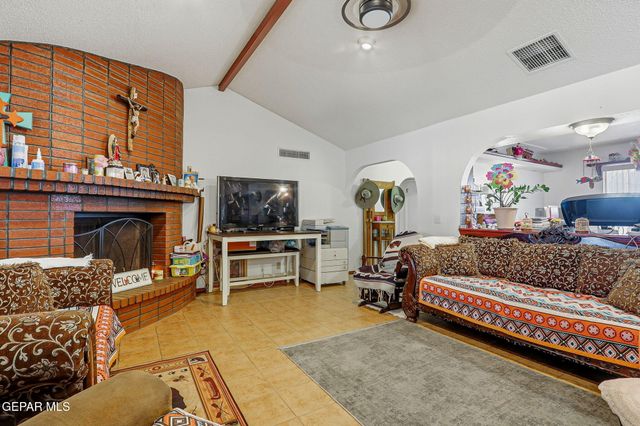 1602 Waterfront Street, Anthony, NM 88021