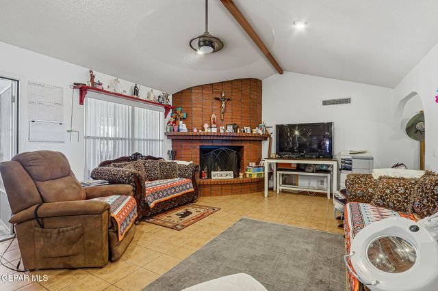 1602 Waterfront Street, Anthony, NM 88021