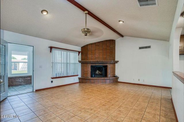 1602 Waterfront Street, Anthony, NM 88021