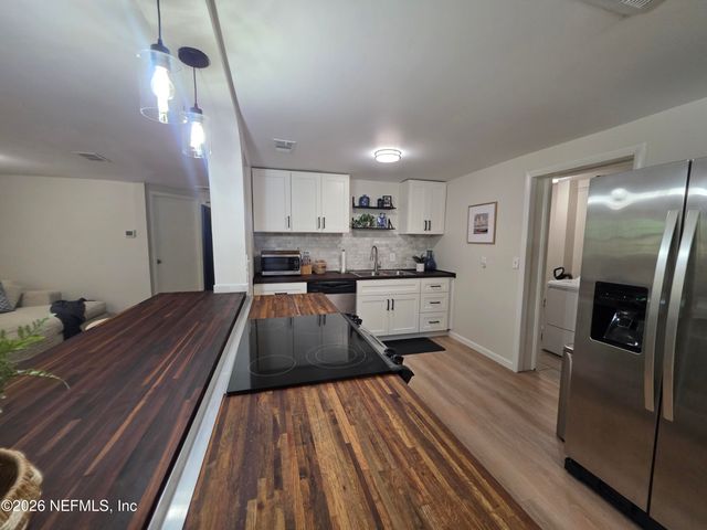 7634 BENTWILLOW Drive, Jacksonville, FL 32244