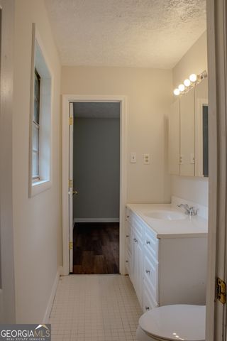 7017 Sun Valley Way, Riverdale, GA 30274