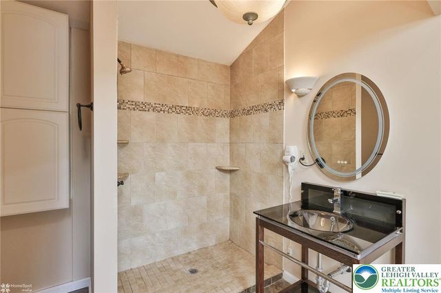 3032 Center Street, Bethlehem City, PA 18017