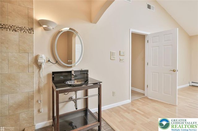 3032 Center Street, Bethlehem City, PA 18017