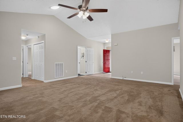 154 Glenwood Drive, Crossville, TN 38558
