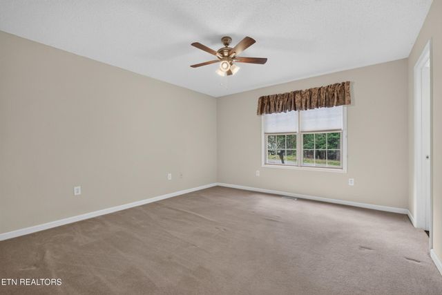 154 Glenwood Drive, Crossville, TN 38558
