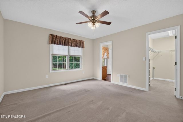 154 Glenwood Drive, Crossville, TN 38558
