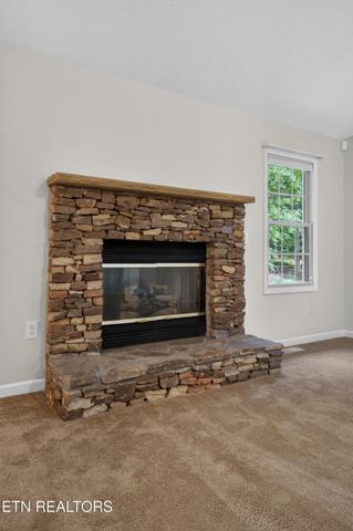 154 Glenwood Drive, Crossville, TN 38558