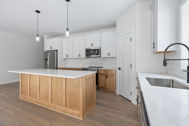 30937 Gopher Lane, Breezy Point, MN 56472