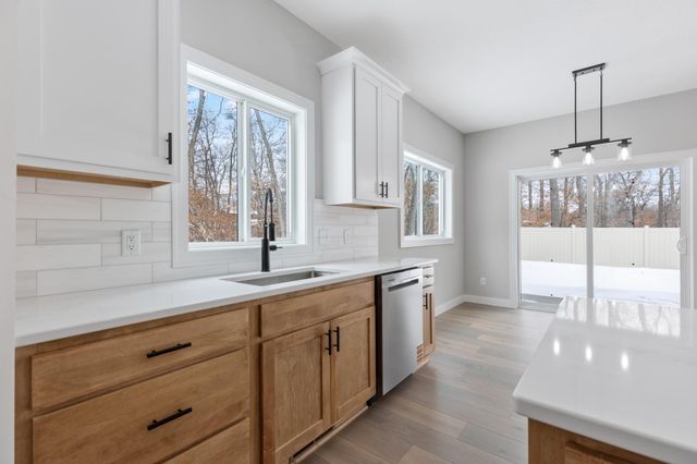 30937 Gopher Lane, Breezy Point, MN 56472