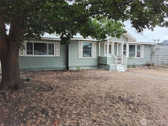 910 Dogwood Street, Oroville, WA 98844