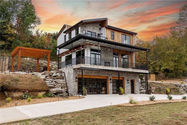 16103 E Highway 12, Rogers, AR 72756