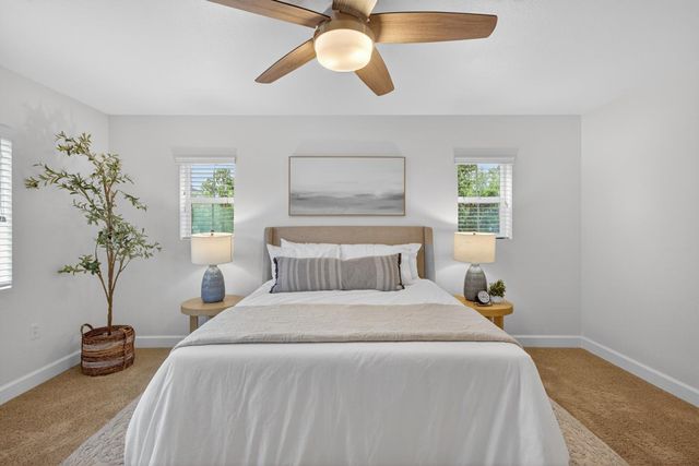 102 Cezanne Ln, Folsom, CA 95630