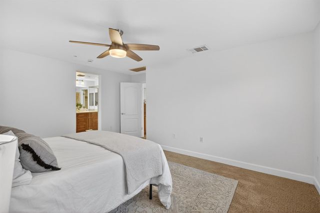 102 Cezanne Ln, Folsom, CA 95630