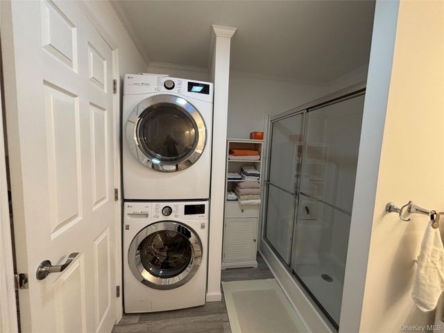 61 Forge Road 29, Riverhead, NY 11901