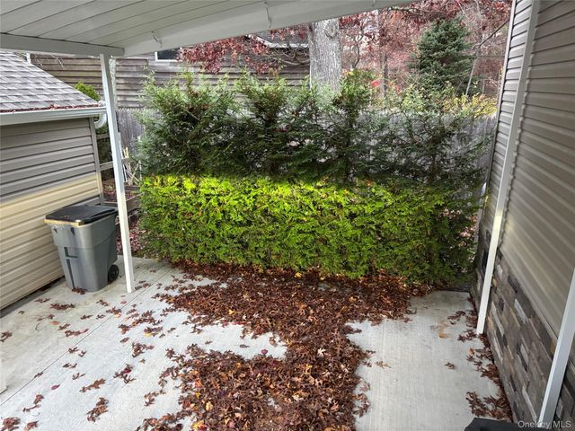 61 Forge Road 29, Riverhead, NY 11901