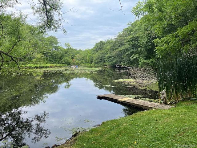 61 Forge Road 29, Riverhead, NY 11901