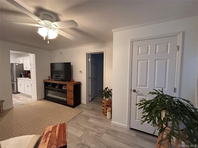 61 Forge Road 29, Riverhead, NY 11901