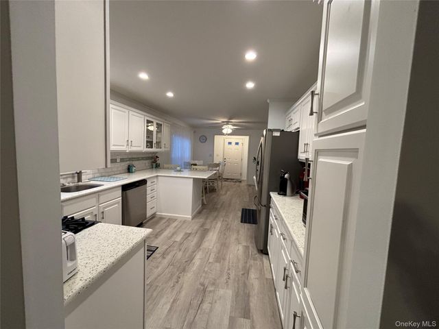 61 Forge Road 29, Riverhead, NY 11901