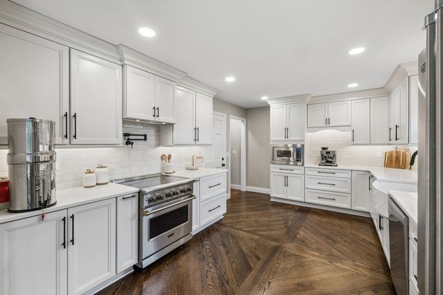 7672 Jones Rd, White House, TN 37188