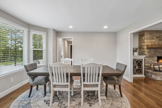 7672 Jones Rd, White House, TN 37188