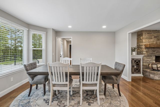 7672 Jones Rd, White House, TN 37188