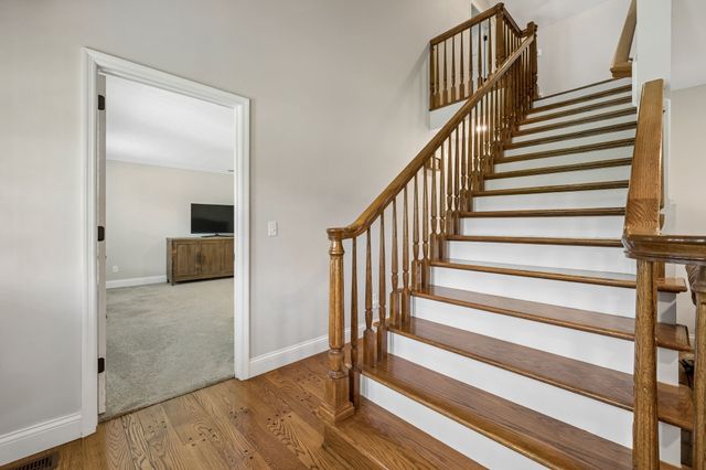 7672 Jones Rd, White House, TN 37188