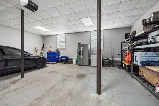 7672 Jones Rd, White House, TN 37188