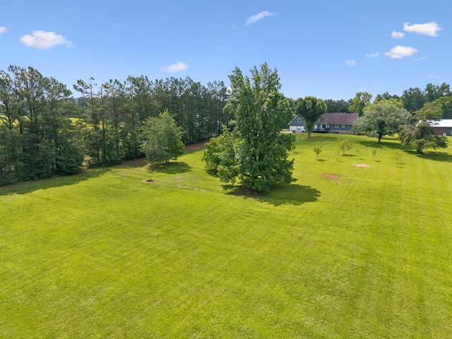 7672 Jones Rd, White House, TN 37188