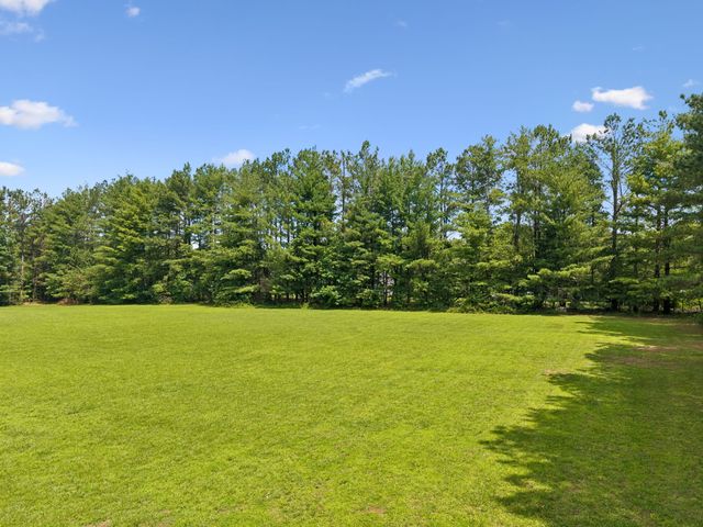 7672 Jones Rd, White House, TN 37188