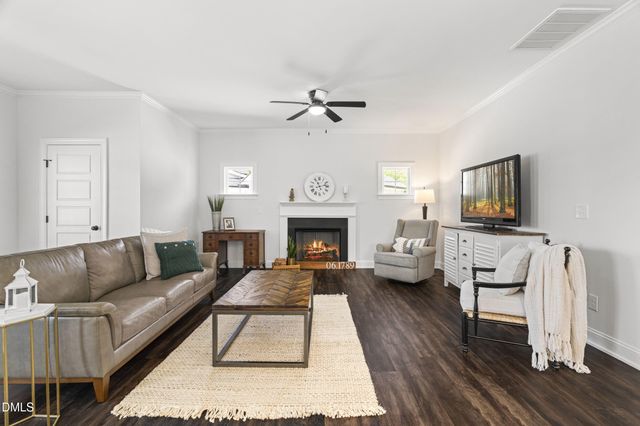 42 Winky Way, Selma, NC 27576