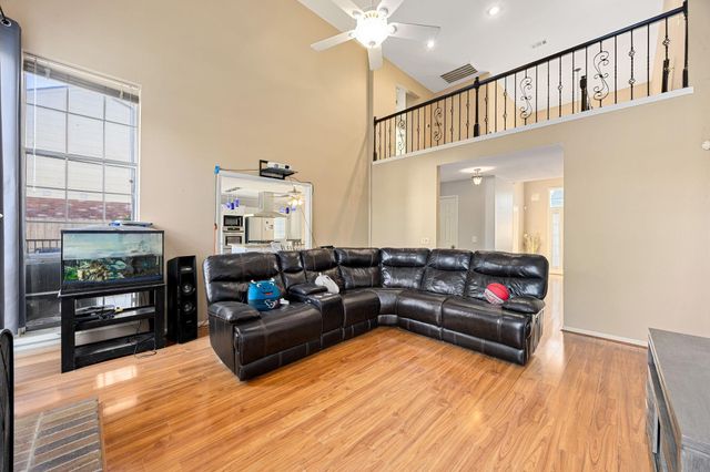 7510 Blue Bonnet Run Court, Houston, TX 77095