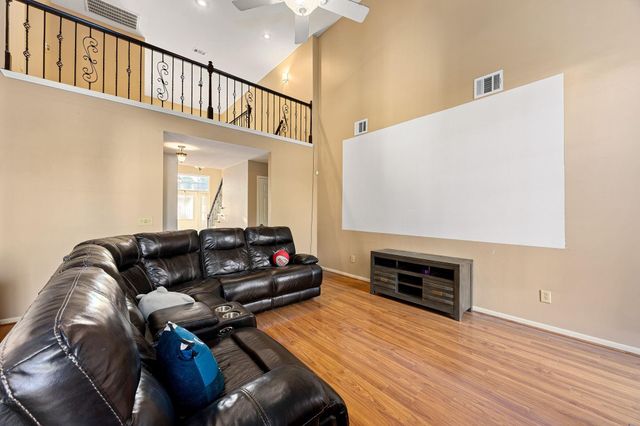 7510 Blue Bonnet Run Court, Houston, TX 77095