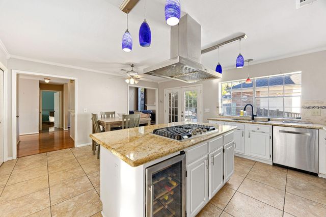 7510 Blue Bonnet Run Court, Houston, TX 77095