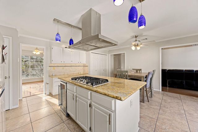 7510 Blue Bonnet Run Court, Houston, TX 77095