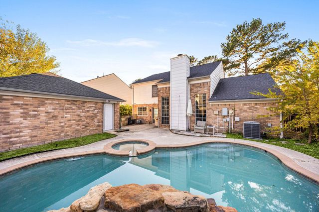 7510 Blue Bonnet Run Court, Houston, TX 77095