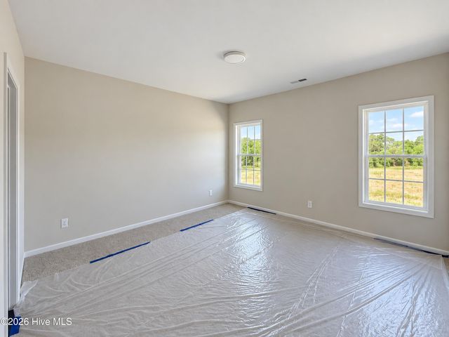 39 E Emily Gardens Drive, Selma, NC 27576
