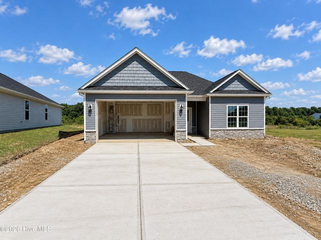 39 E Emily Gardens Drive, Selma, NC 27576
