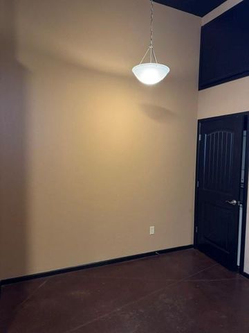 375 Triad Village Drive 29, Norman, OK 73071